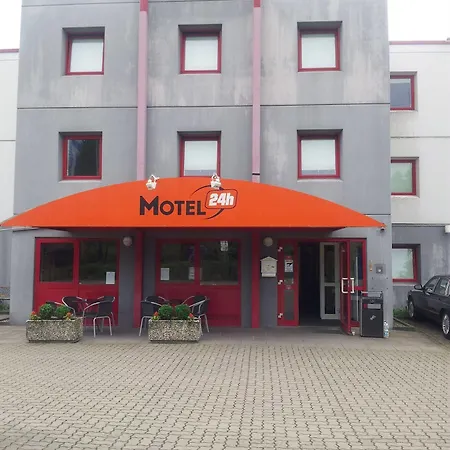 24h Hotel 2*